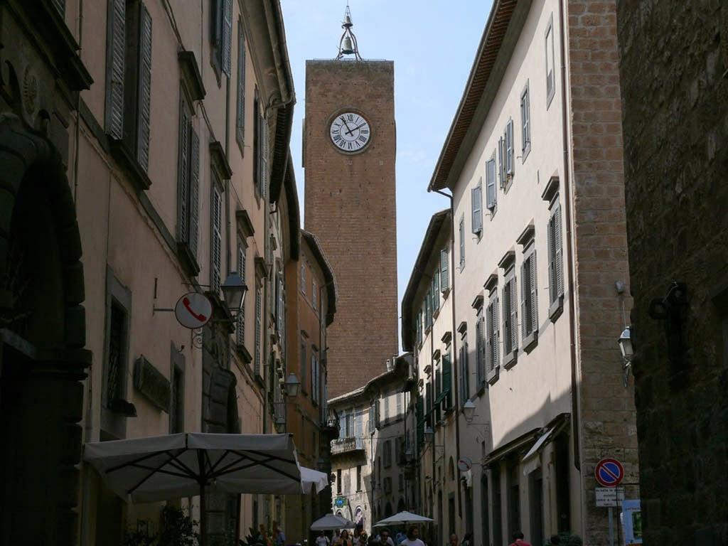Hotel Valentino Centro Storico Orvieto Buitenkant foto